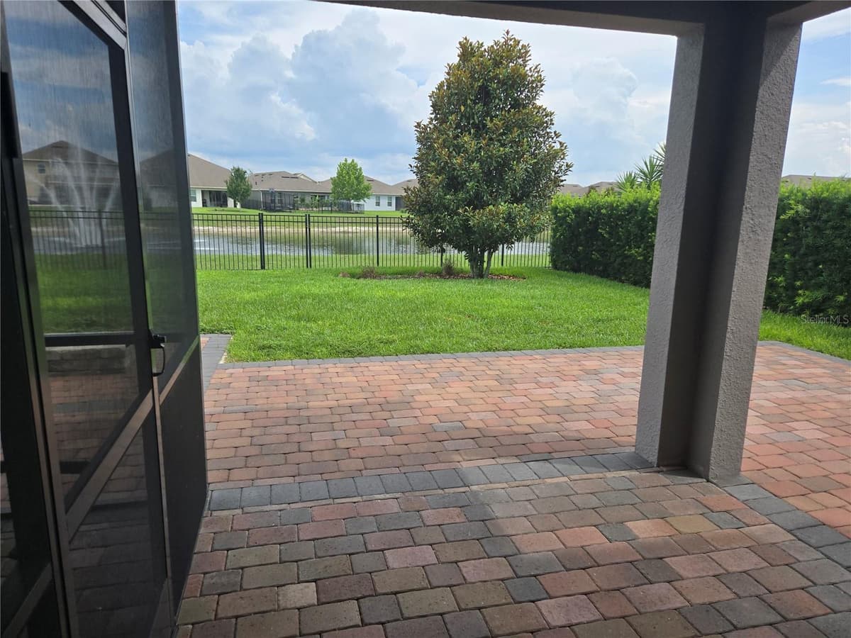 16124 AZURE KEY STREET — photo 20 of 25