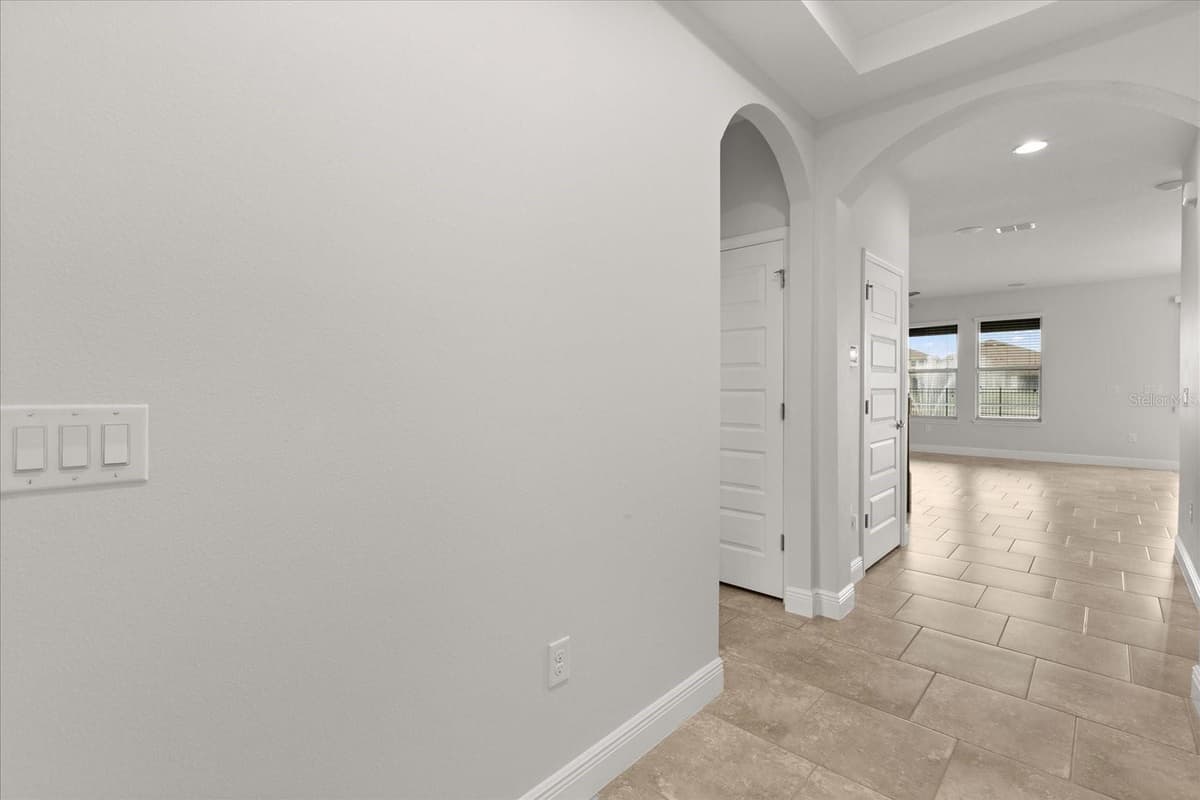 16124 AZURE KEY STREET — photo 4 of 25