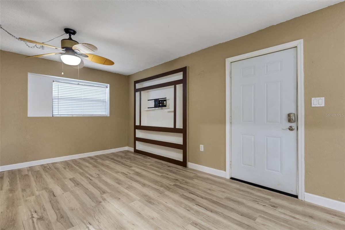 3341 CROTON TERRACE — photo 8 of 47