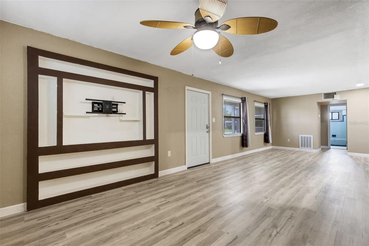 3341 CROTON TERRACE — photo 11 of 47