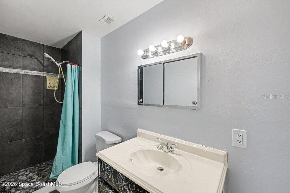 2292 LAKEVIEW DRIVE — photo 7 of 17