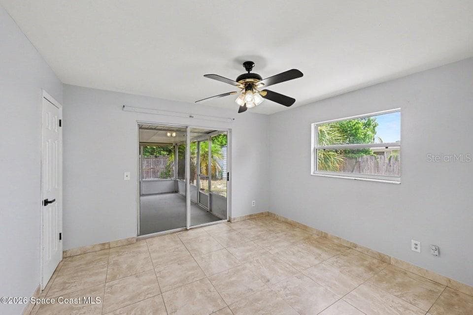 2292 LAKEVIEW DRIVE — photo 6 of 17