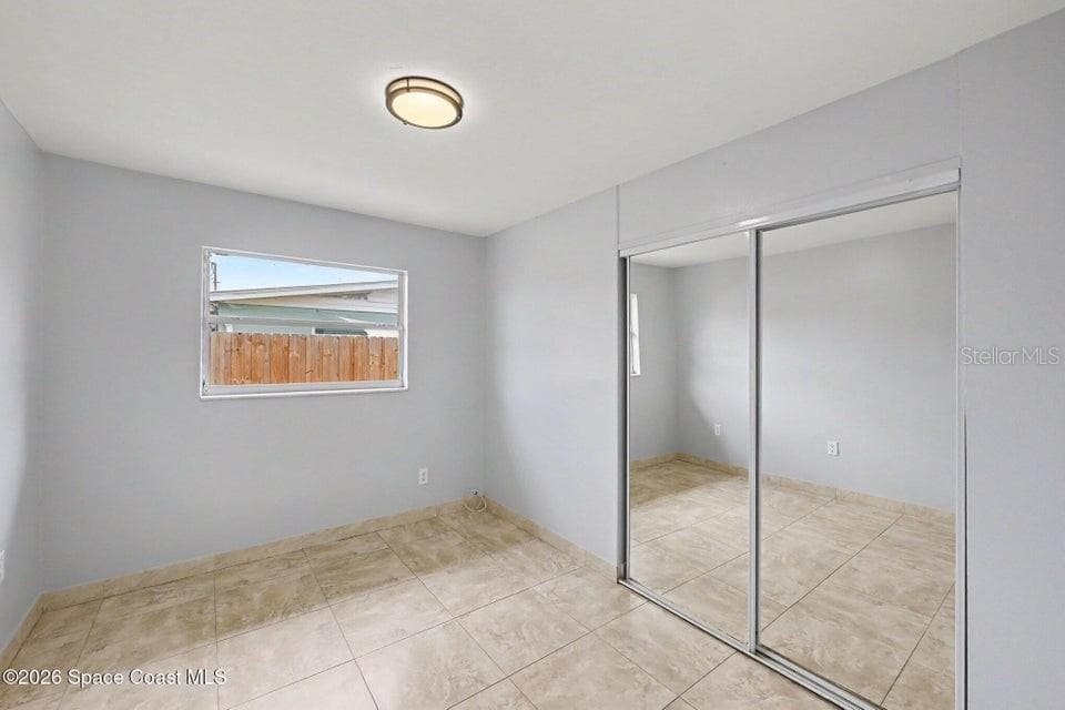 2292 LAKEVIEW DRIVE — photo 9 of 17