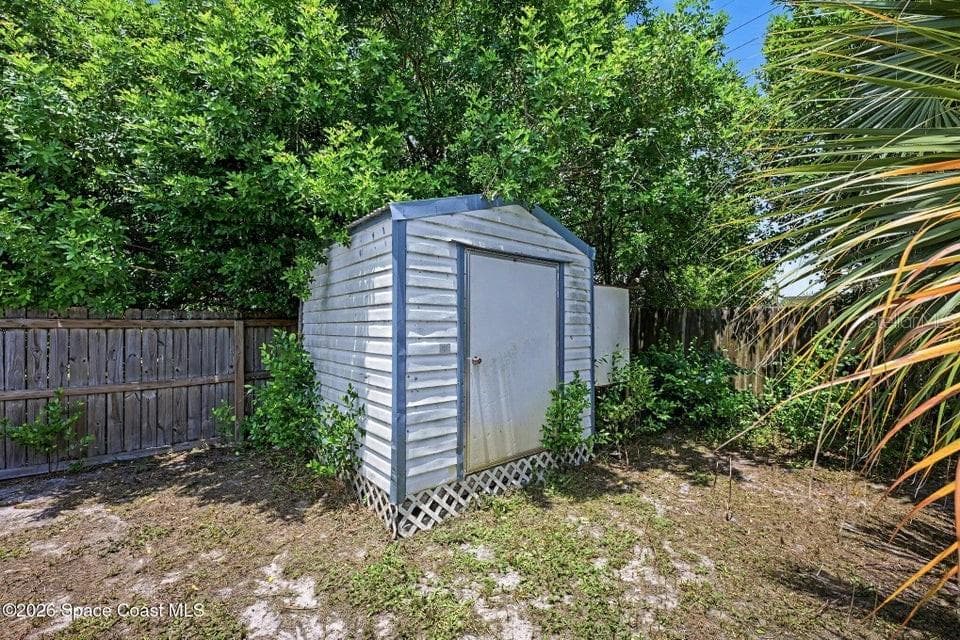 2292 LAKEVIEW DRIVE — photo 17 of 17