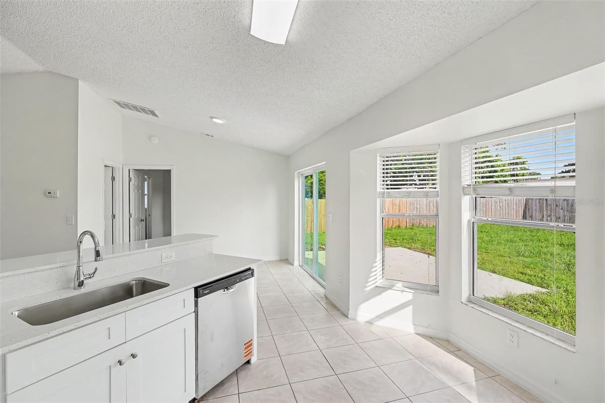 6236 BRANDT STREET — photo 4 of 15