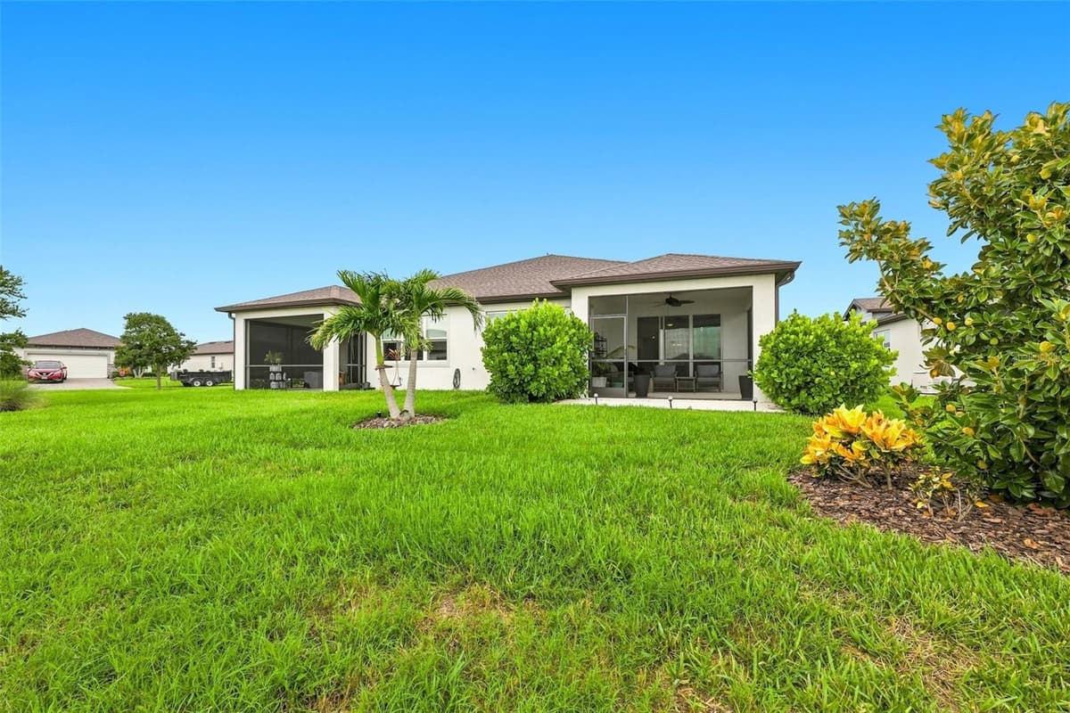 10208 COASTAL SHORES DRIVE — photo 42 of 79