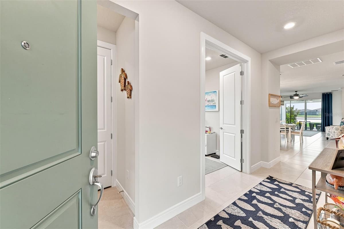 10208 COASTAL SHORES DRIVE — photo 34 of 79