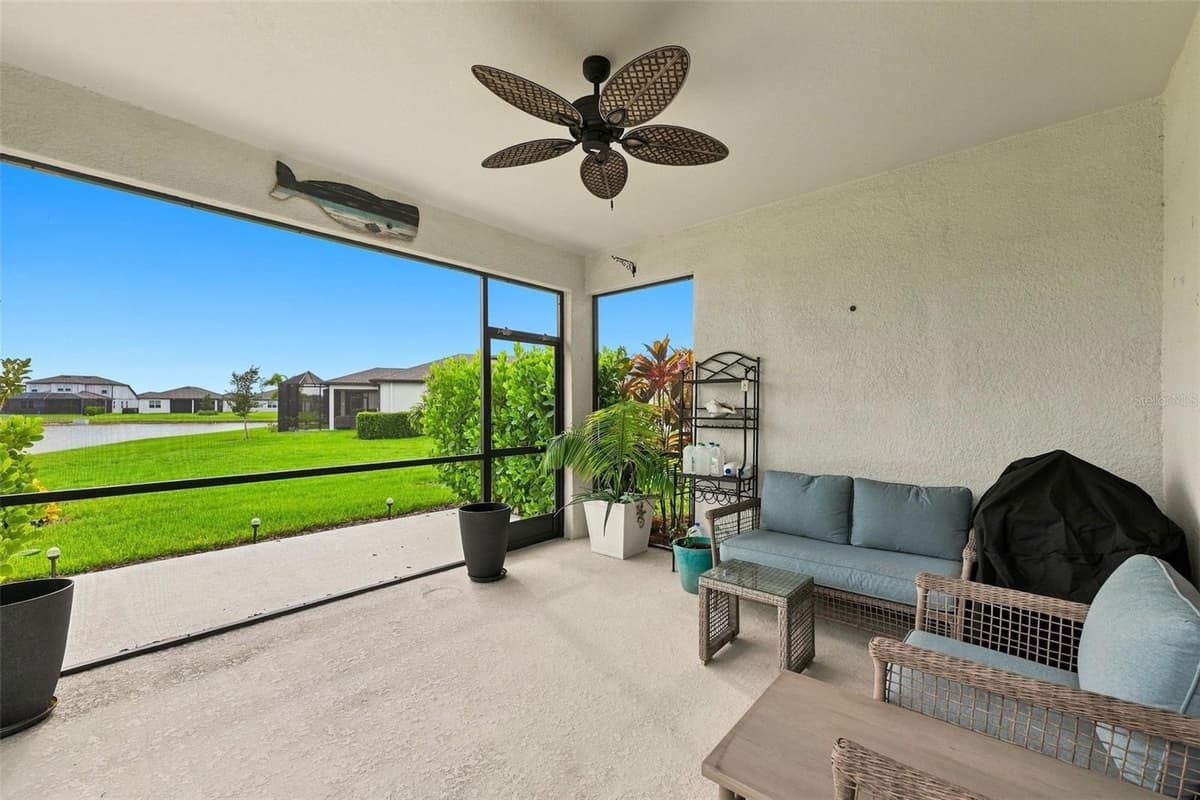 10208 COASTAL SHORES DRIVE — photo 40 of 79