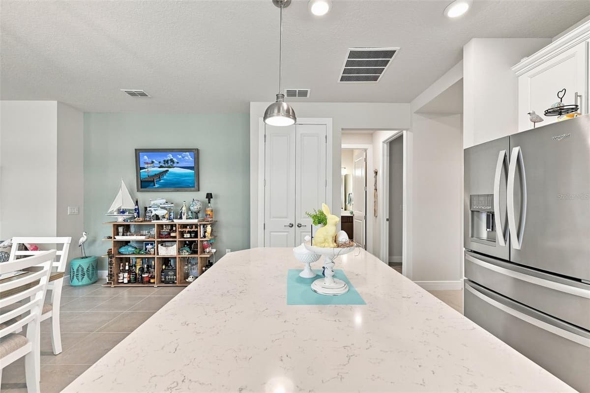 10208 COASTAL SHORES DRIVE — photo 22 of 79