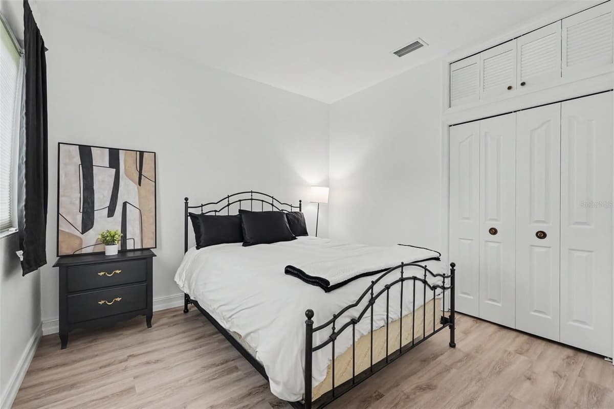 12507 ROYAL DUBLIN AVENUE — photo 28 of 47