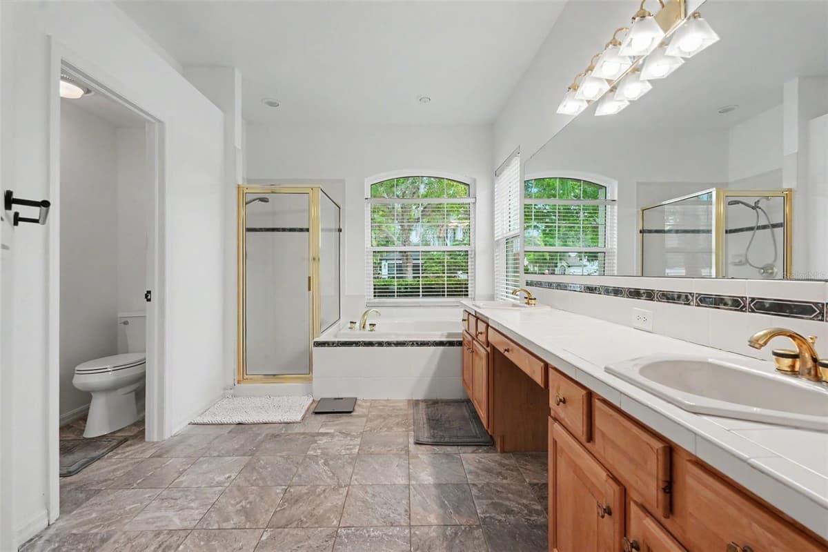 12507 ROYAL DUBLIN AVENUE — photo 20 of 47