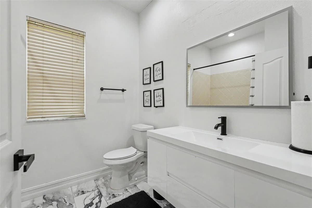 12507 ROYAL DUBLIN AVENUE — photo 24 of 47