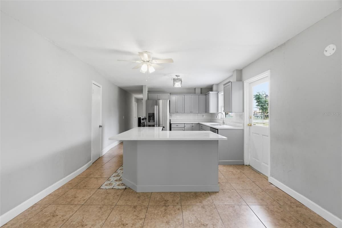 625 LIMONA ROAD — photo 16 of 44