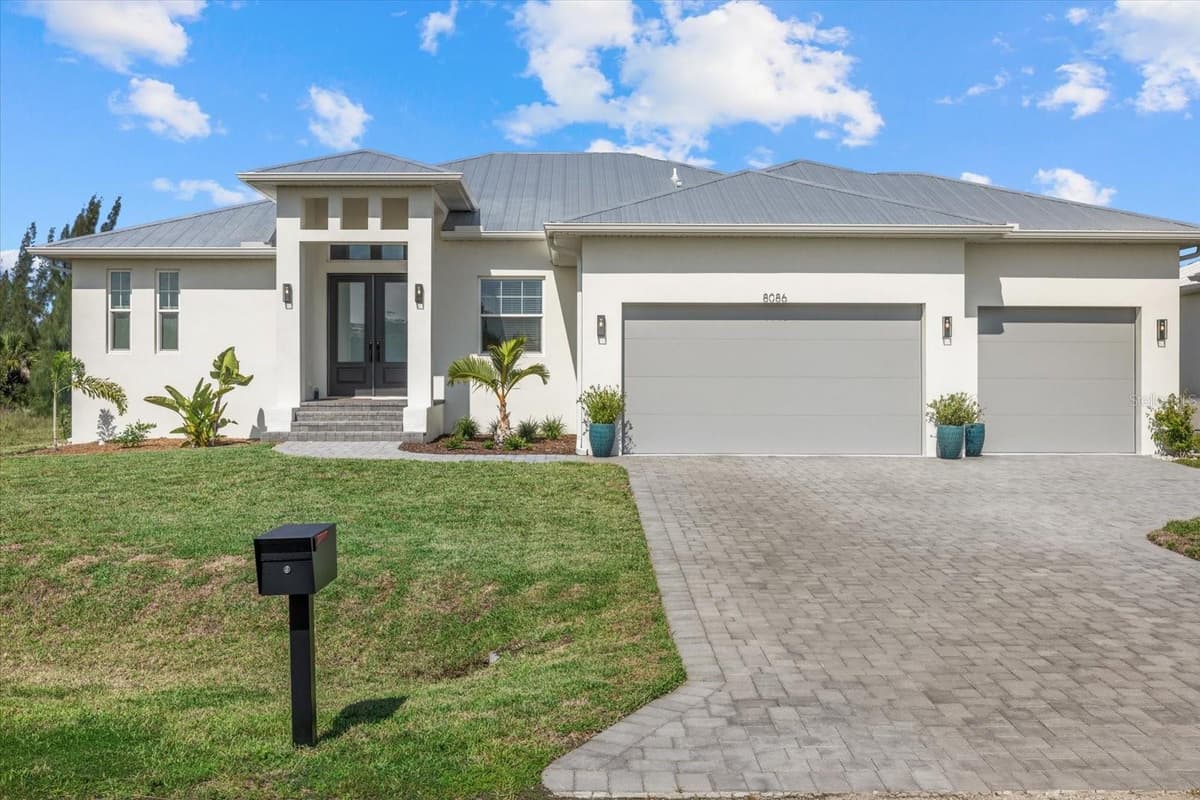 8086 CLYDE CIRCLE — photo 37 of 40