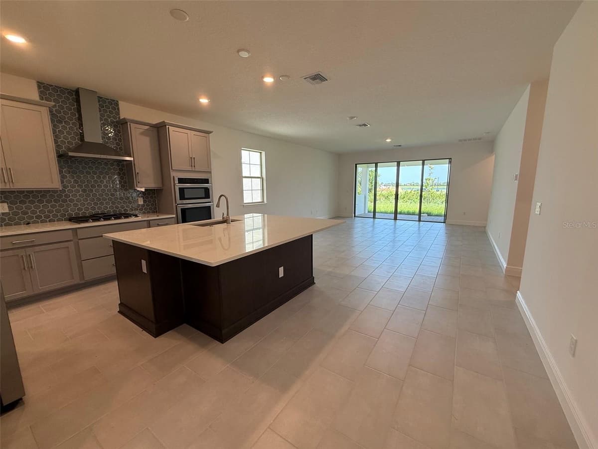 5119 BUTTONSAGE DRIVE — photo 4 of 4