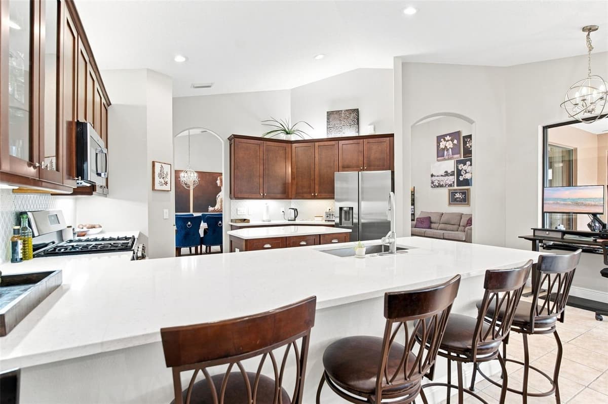 235 DAHLIA COURT — photo 16 of 44