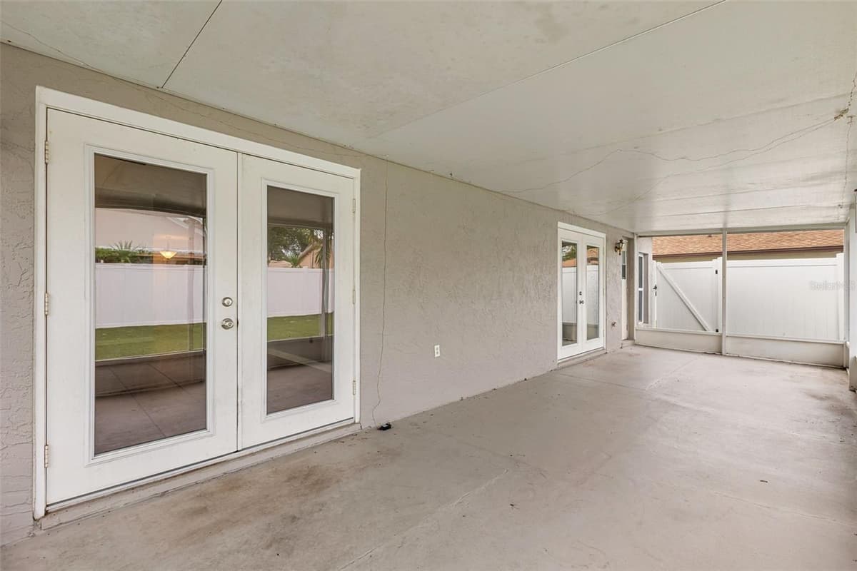 1275 BRIDLEBROOK DRIVE — photo 30 of 34