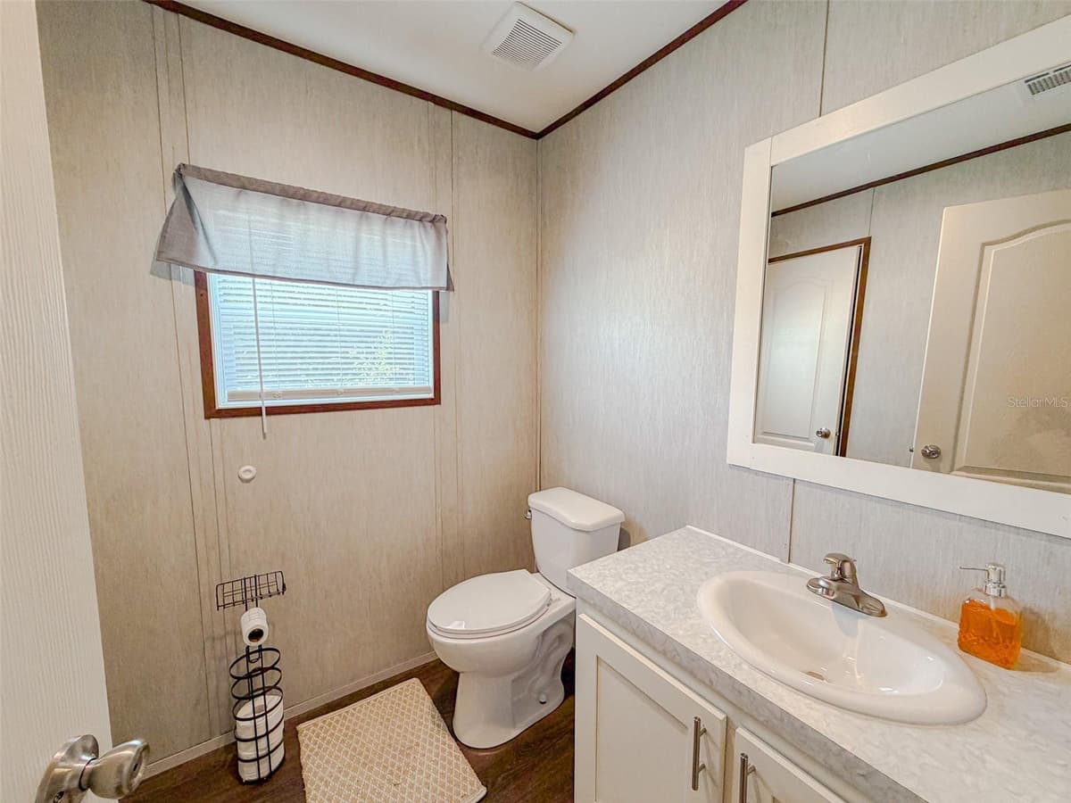 330 CHALET TERRACE — photo 19 of 38