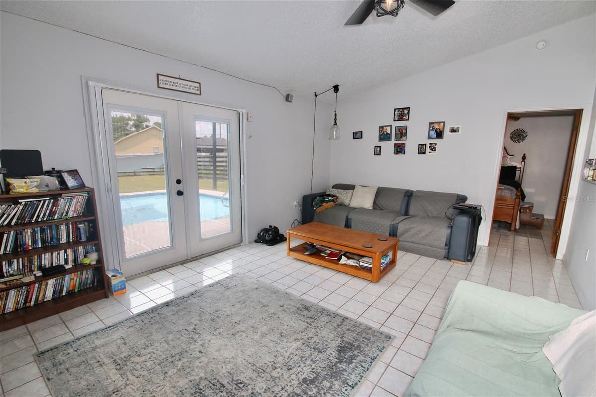 1812 WHIPPLE DRIVE — photo 23 of 31