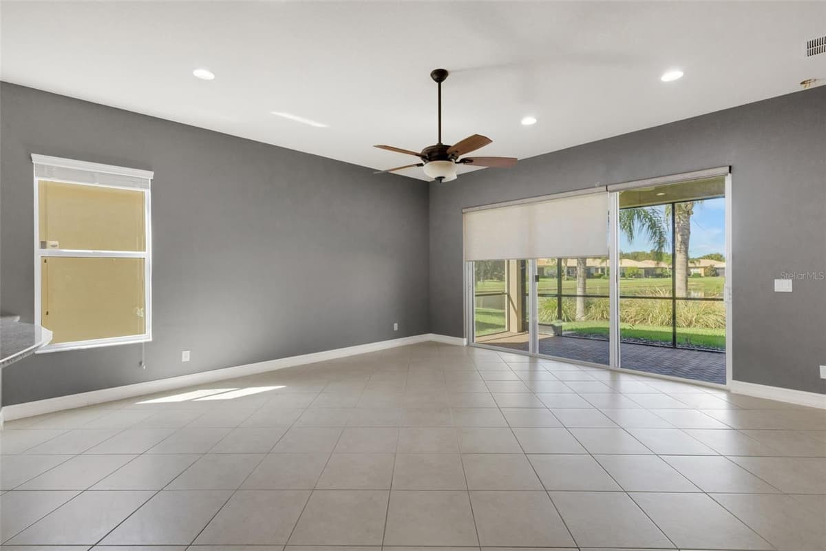 15841 COBBLE MILL DRIVE — photo 13 of 29