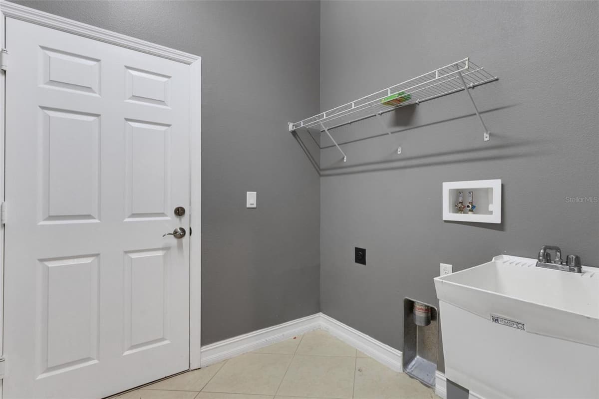 15841 COBBLE MILL DRIVE — photo 23 of 29