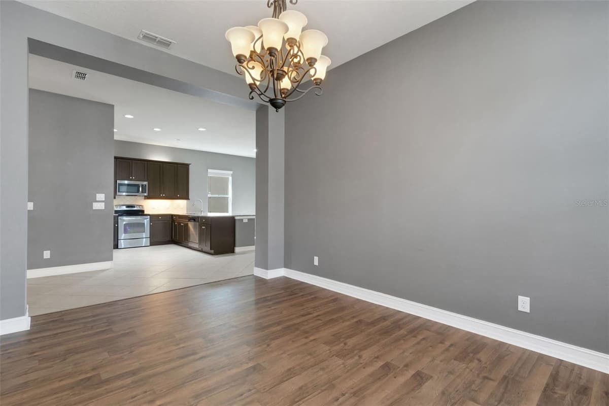 15841 COBBLE MILL DRIVE — photo 7 of 29