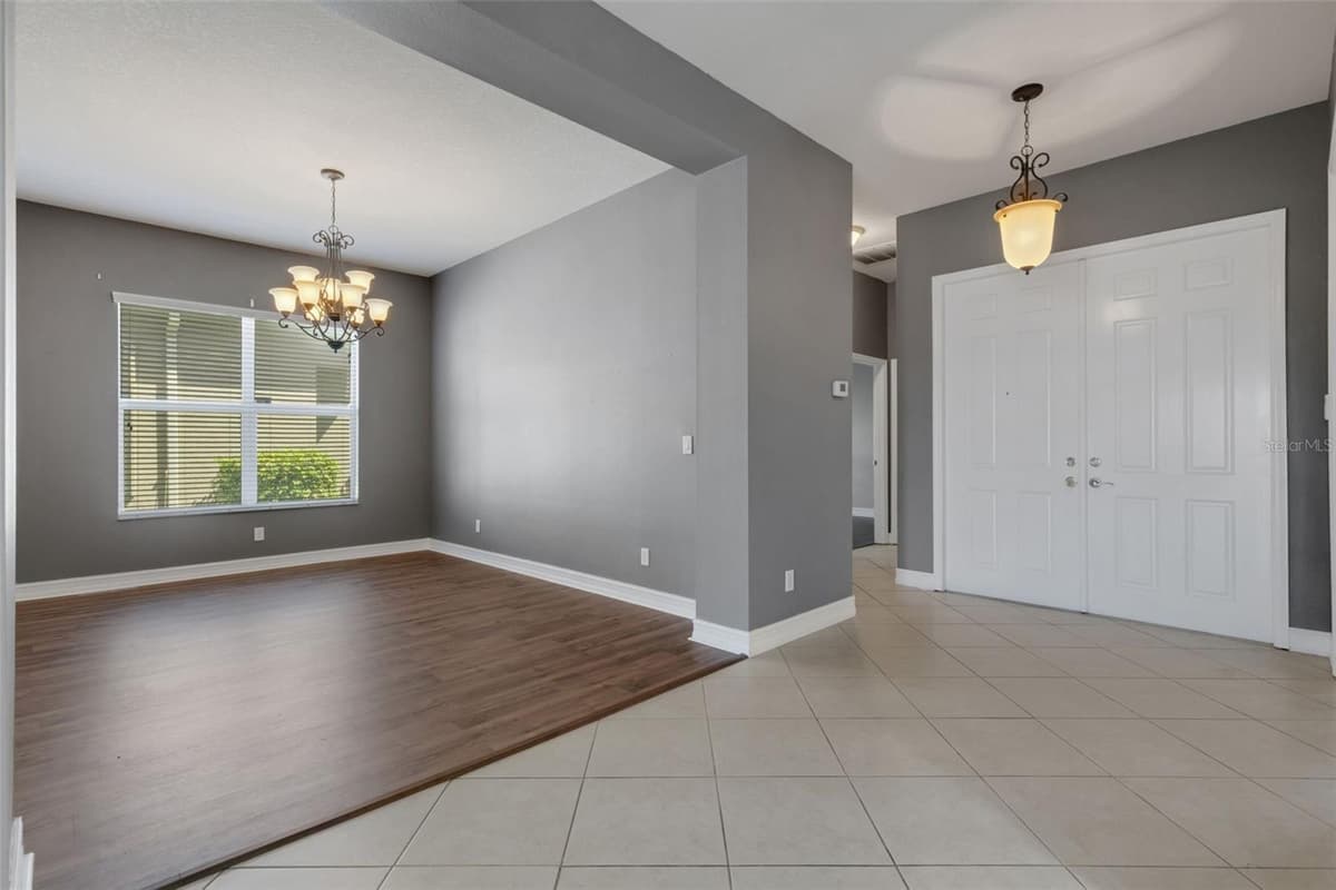 15841 COBBLE MILL DRIVE — photo 2 of 29