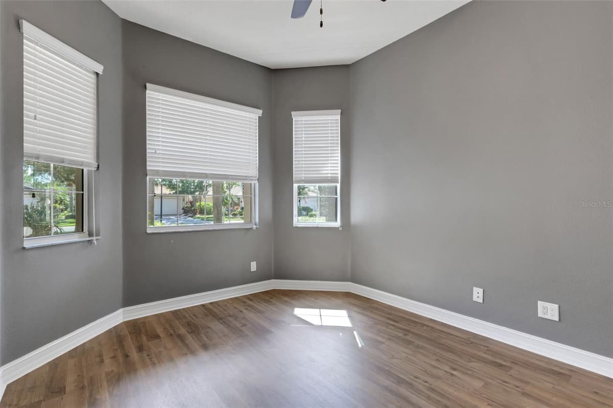 15841 COBBLE MILL DRIVE — photo 4 of 29