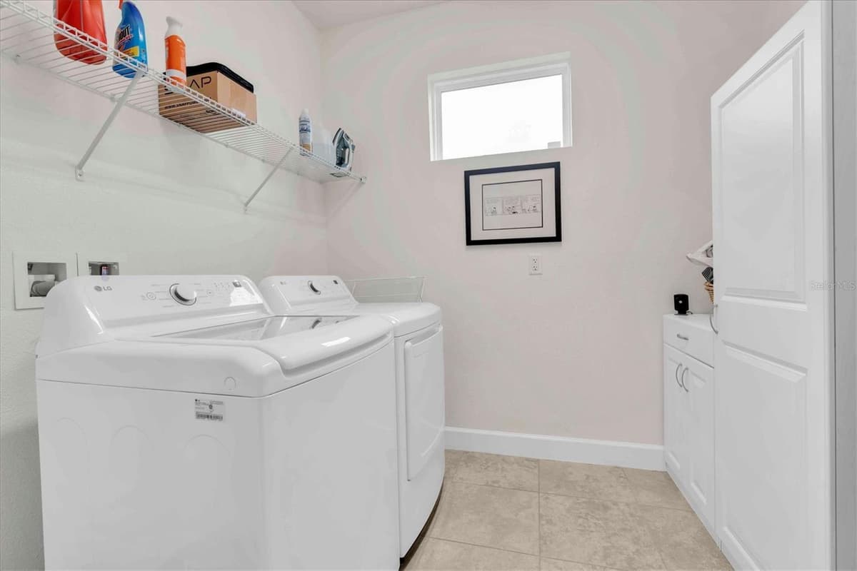 3142 FRANCOA DRIVE — photo 24 of 86