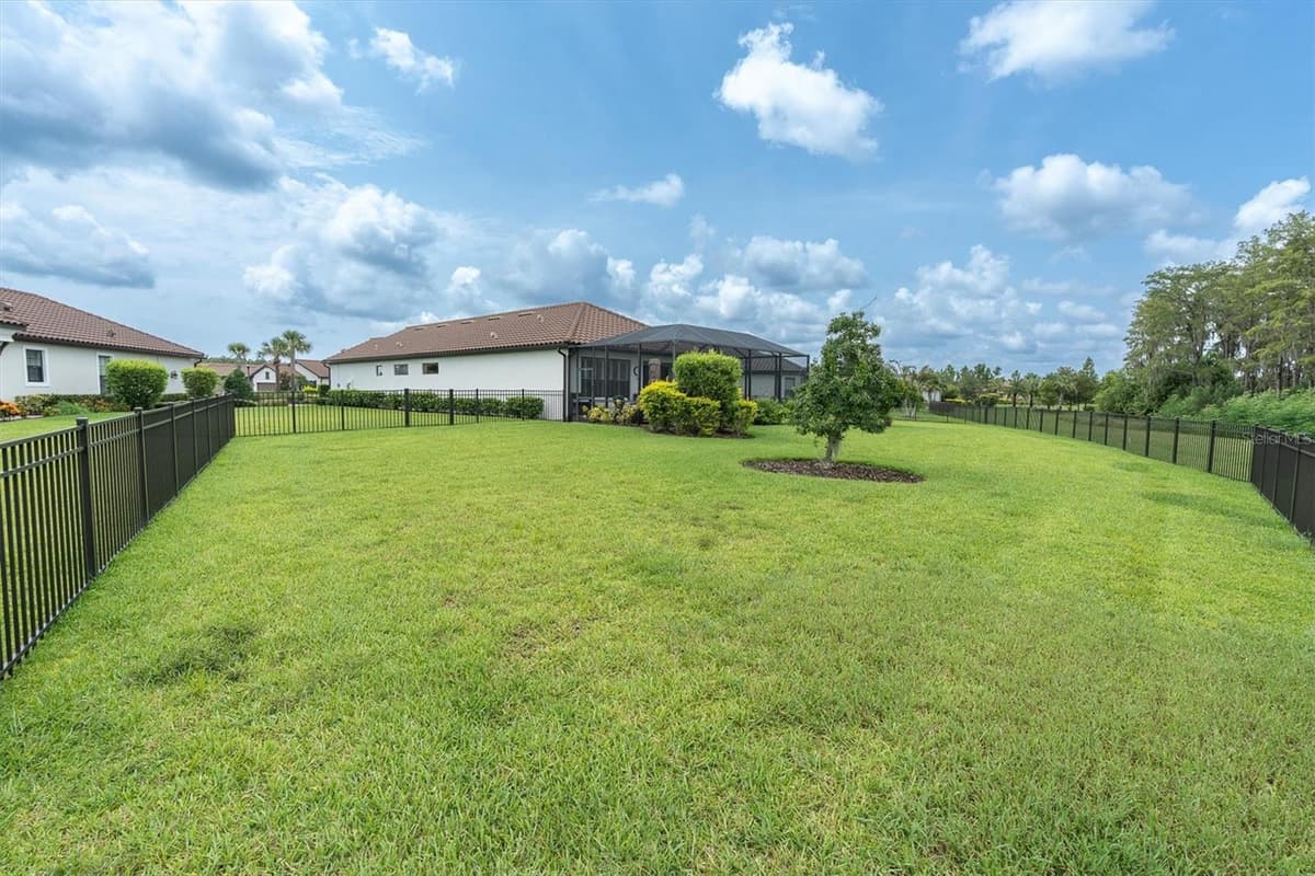 3142 FRANCOA DRIVE — photo 40 of 86