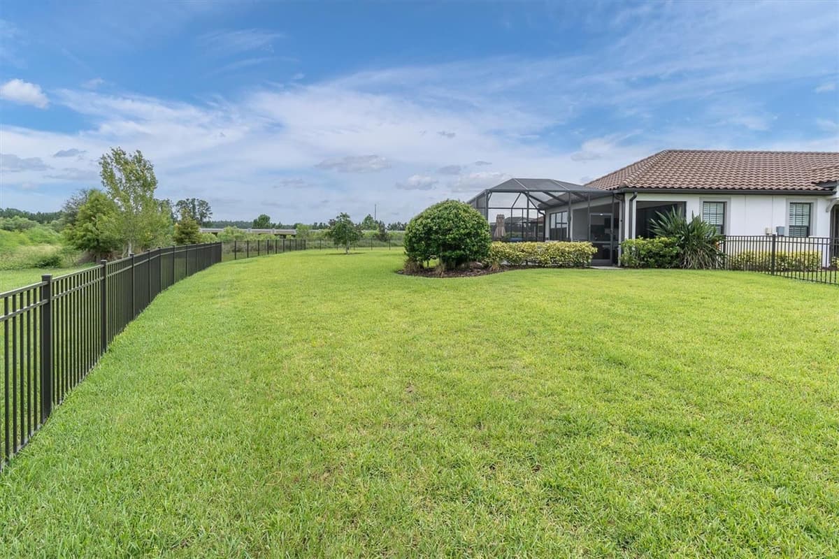 3142 FRANCOA DRIVE — photo 43 of 86