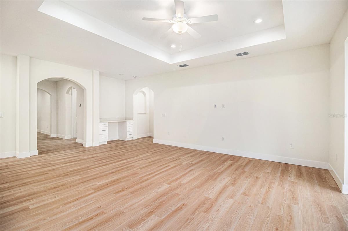 801 GELASO STREET — photo 10 of 26