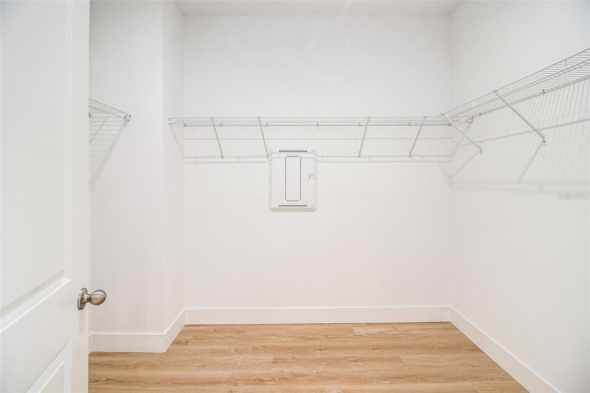 801 GELASO STREET — photo 17 of 26