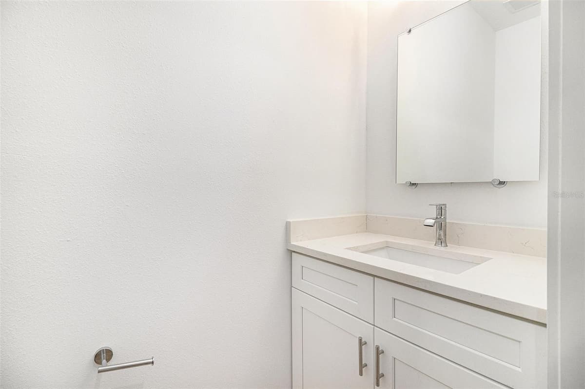 801 GELASO STREET — photo 23 of 26