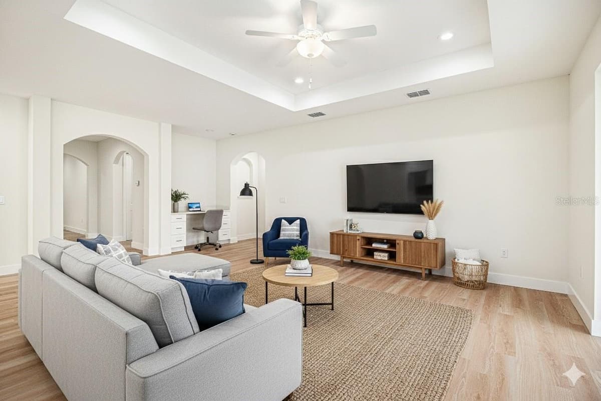 801 GELASO STREET — photo 11 of 26