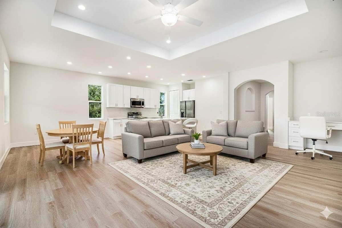 801 GELASO STREET — photo 6 of 26