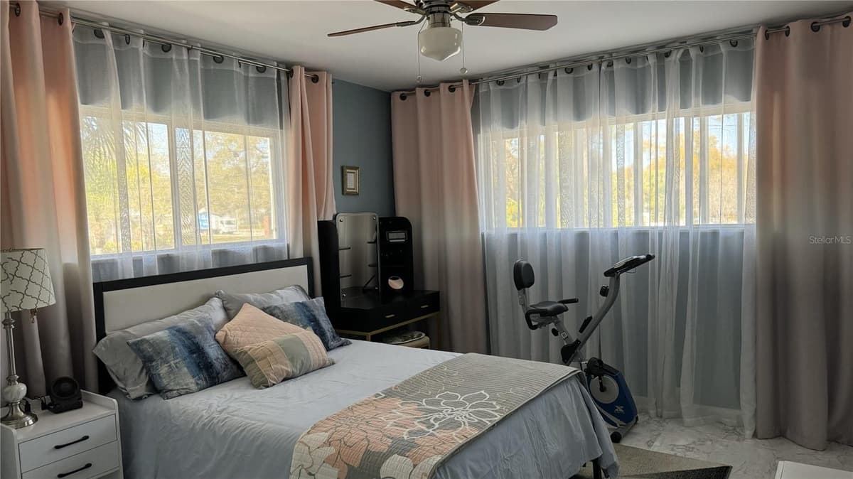 1243 MARTIN LUTHER KING JR AVENUE — photo 14 of 23