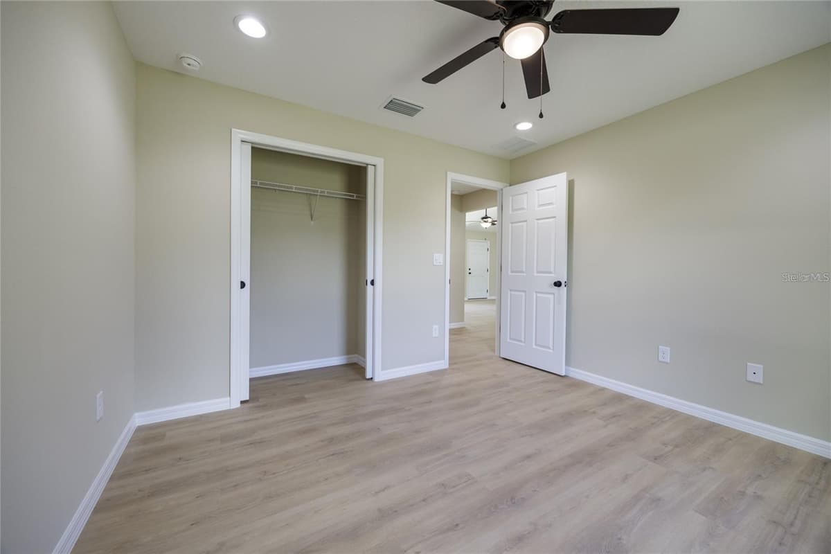 15241 COUNTRY CLUB DRIVE — photo 36 of 42