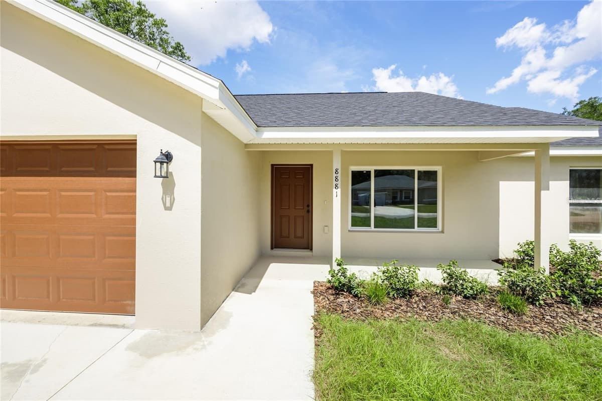 15241 COUNTRY CLUB DRIVE — photo 3 of 42