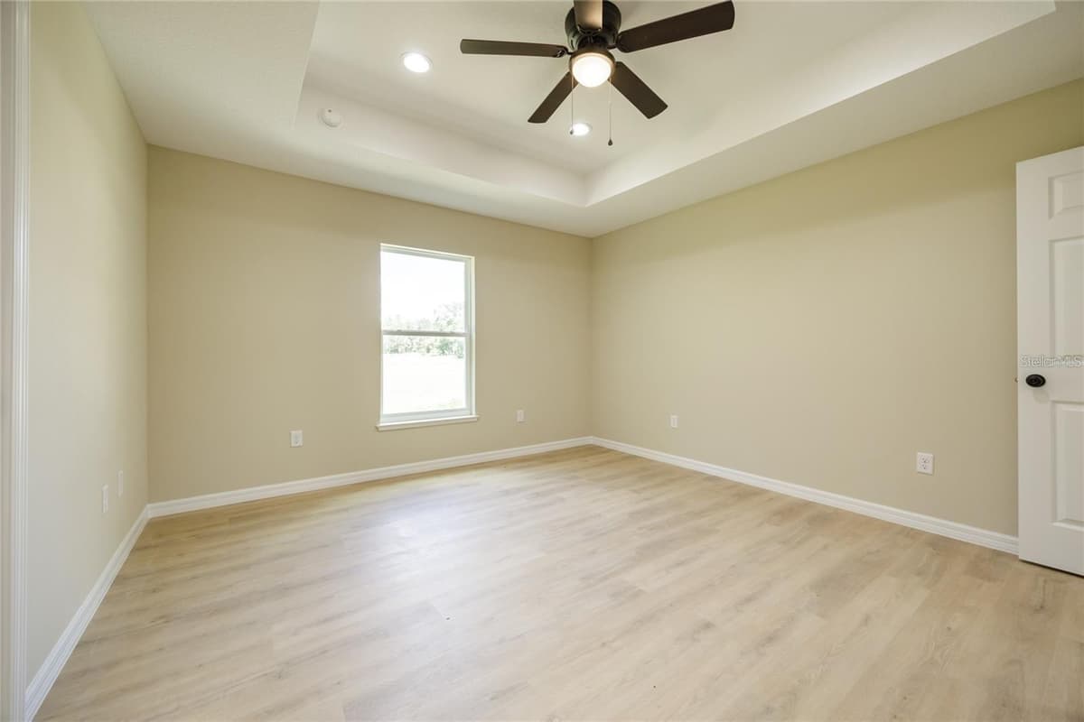 15241 COUNTRY CLUB DRIVE — photo 21 of 42