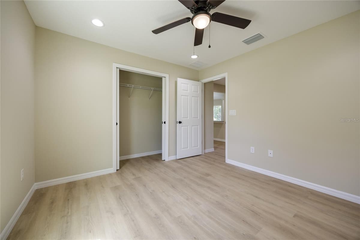 15241 COUNTRY CLUB DRIVE — photo 29 of 42