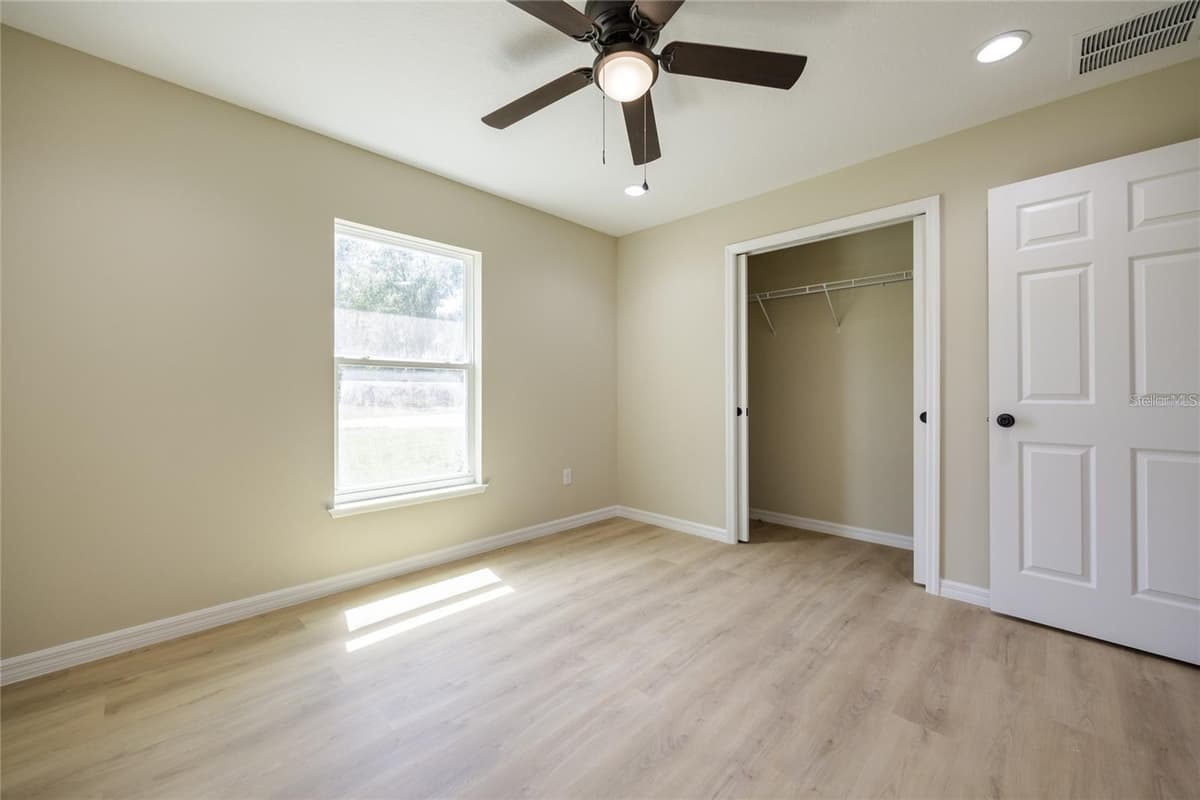 15241 COUNTRY CLUB DRIVE — photo 30 of 42