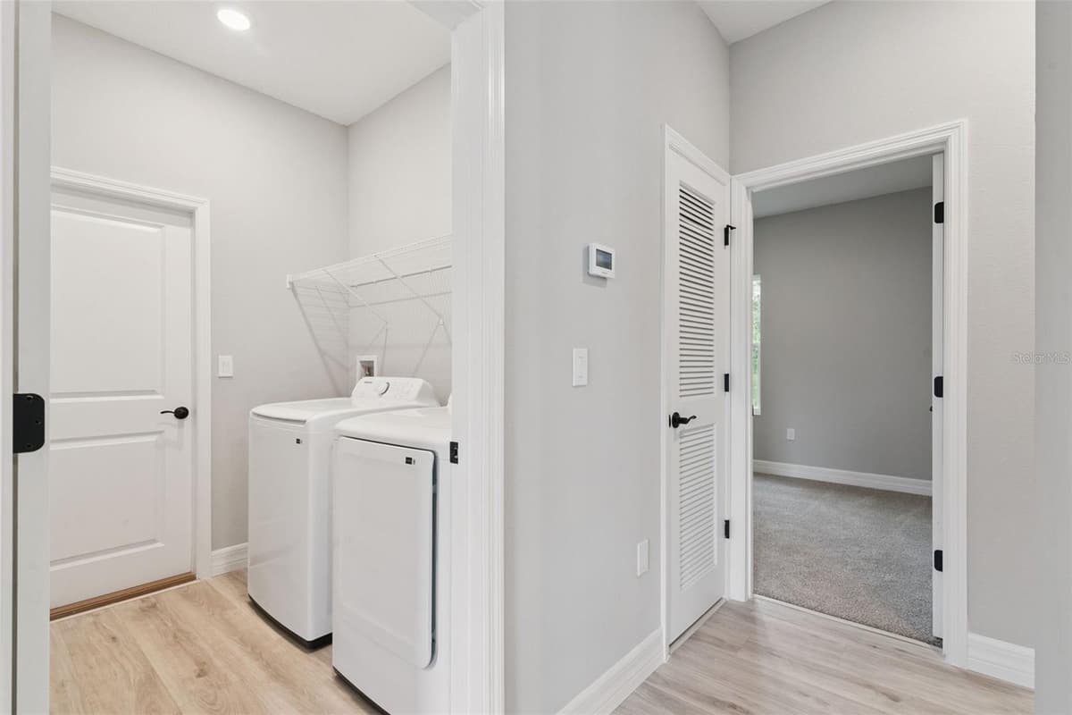 489 MARION OAKS TRAIL — photo 16 of 18