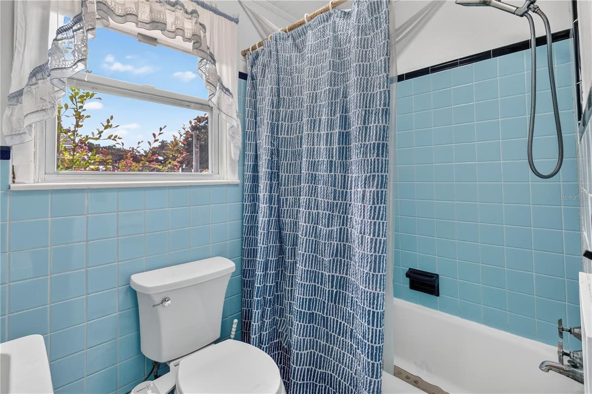 85276 HARTS ROAD — photo 44 of 74