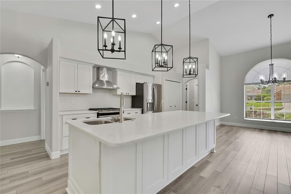 6164 SILVER PALM WAY — photo 7 of 51