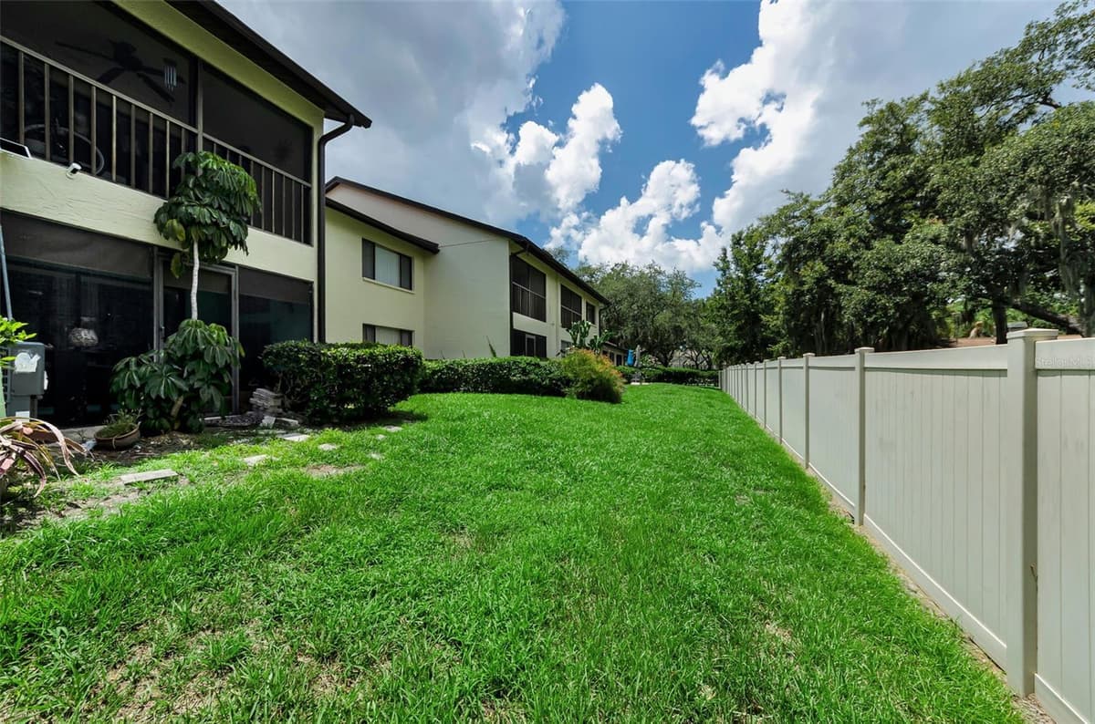 3610 MAGNOLIA RIDGE CIRCLE — photo 43 of 59