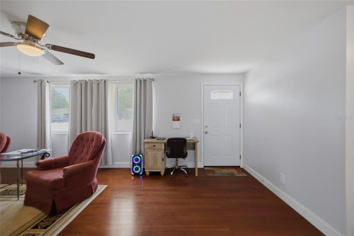 9347 MIRACLE DRIVE — photo 5 of 42