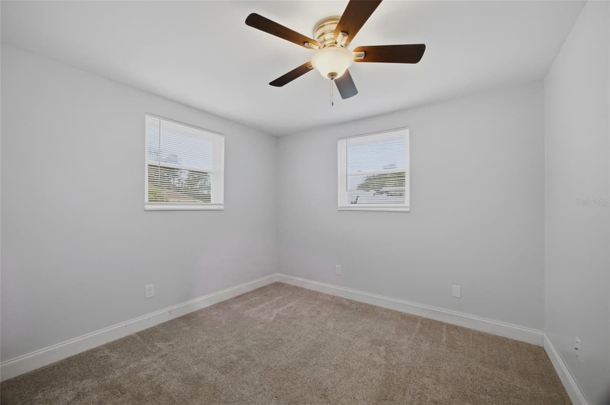 9347 MIRACLE DRIVE — photo 16 of 42