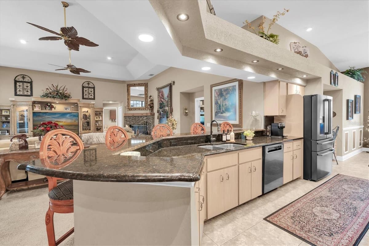 5328 MACOSO COURT — photo 13 of 83