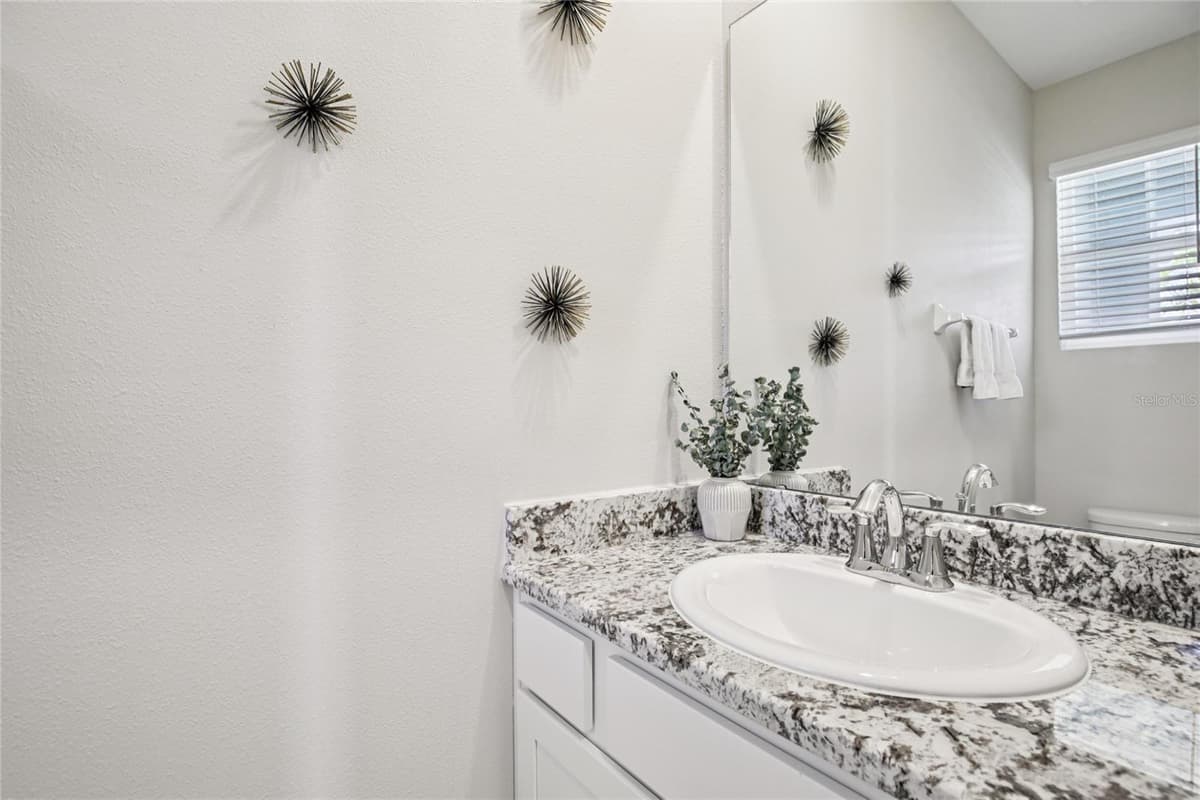 2813 MIDNIGHT PEARL DRIVE — photo 16 of 34